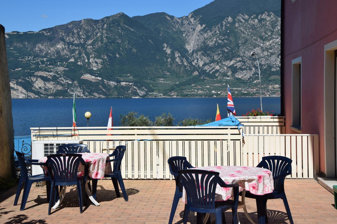 Hotel Vela Azzurra Navene Exterior foto